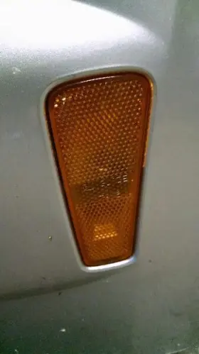 116-00258L CHEVROLET Driver Corner Light Marker Bumper Hhr