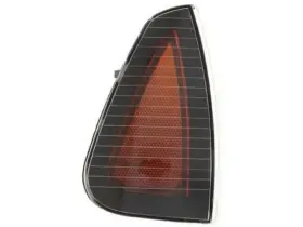 66JMPS ACTION CRASH Front Right Passenger Cornering Light