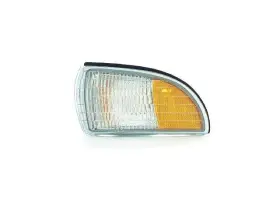 86WRQJ97 ACTION CRASH Left Driver Cornering Light Cruiser