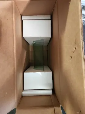 A5170002-001 AUTOCAR Corner Glass #3