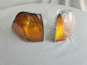 1387043 BMW Toruing Corner Lights Turn Signals E36