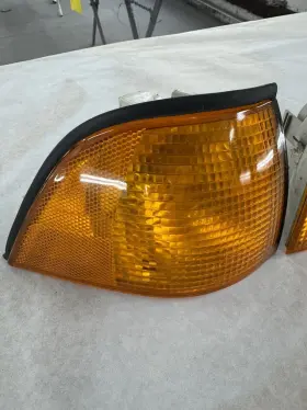8353199 BMW Corner Turn Signal Light Lamp Set Front Left M3 #3