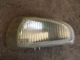 16517473 BUICK Riviera Lh Driver Cornering Light