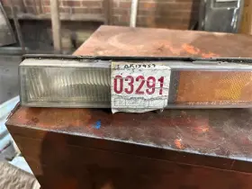 116-02153R CADILLAC Passenger Corner Light Marker Eldorado