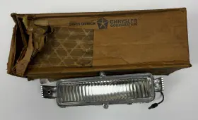 2930589 CHRYSLER Left Cornering Lamp Dodge Mopar