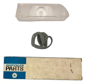 2932804 CHRYSLER Right Parking Light Lens Plymouth Fury