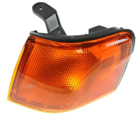 LHT04960 TOYOTA Parking Light Corner Tercel