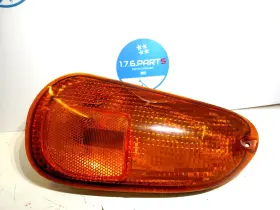 MB698916 DODGE Stealth Front Turn Signal Corner Light Rh