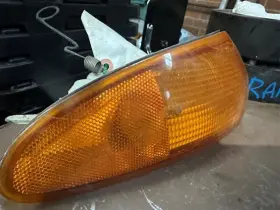 116-58453R EAGLE Passenger Corner Light Lamp Turn Signal Park