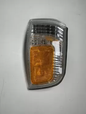 CAD92C EAGLE EYES Left Amber Front Corner Light Honda Accord