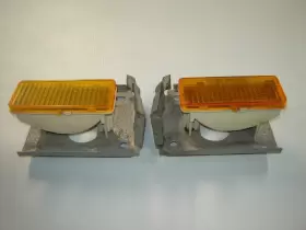 D9ZB-17A820-AG FORD MOTOR CO Lh Rh Front Parking Light #2