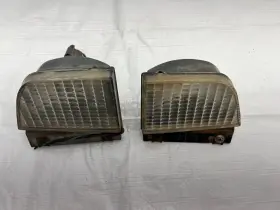 5970656 GENERAL MOTORS Trans Am Front Parking Lights Housing