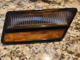 5936593 GM Left Front Corner Marker Turn Signal C3 Corvette #2