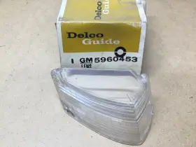 5960453 GM Nos Vista Lh Up Light Lens Oldsmobile Cruiser