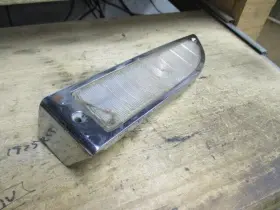 5945788 GM/PONTIAC Parking Light Bezel Lens Left Ik #2