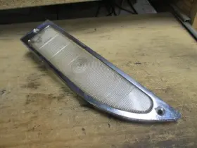 5945788 GM/PONTIAC Parking Light Bezel Lens Left Ik #3