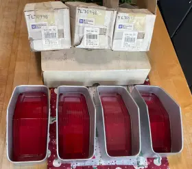 TL7099B GM Rear Tail Light Set Nos Oldsmobile