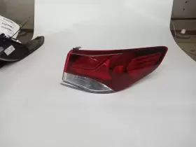 92401C2600 HYUNDAI Driver Tail Light Quarter Panel Sonata #3