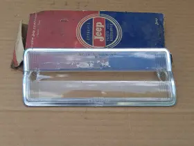 931257 JEEP Gladiator Nos Right Outer Lamp Lens Wagoneer Park