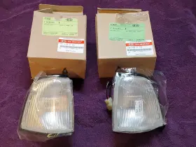 KK18951060 KIA Pride Corner Lights Nos Festiva Euro Ford