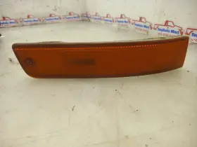 LS400 LEXUS Passenger Right Bumper Marker Lamp