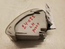 81220-33080 LEXUS Front Left Fog Lamp ES300 Iq #2