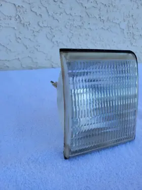 E4LB-13215 LINCOLN Vii Lsc Rh Right Front Inner Marker Light #3