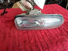 116-58971R MAZDA Passenger Corner Light Fog Driving 626 Park