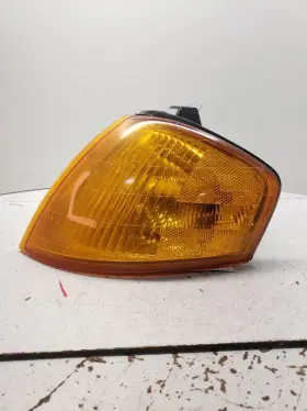 BJ0E51070A MAZDA Driver Corner Light Lamp Turn Signal Protege