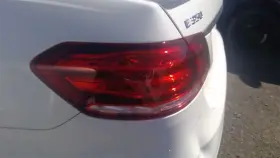 2129061303 MERCEDES Driver Tail Light E350 E63S