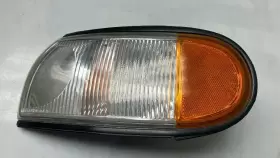 F3XA-13216-AG MERCURY/NISSAN Villager Driver Corner Light