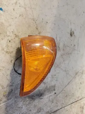 116-58288L MITSUBISHI Driver Corner Light Lamp Turn Signal