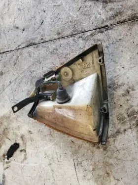 116-58199R NISSAN Passenger Corner Light Lamp Turn Signal #2
