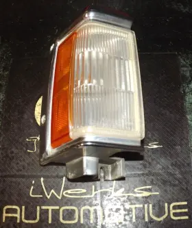 212-23599 NISSAN Usdm Front Fender Corner Combination Light
