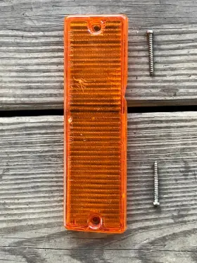 NS847 NISSAN Hardbody Front Bumper Turn Signal Light Lens