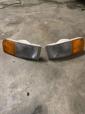 Z32-300ZX NISSAN Front Turn Signal Corner Lights