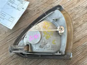 116-00957AL OLDSMOBILE Driver Corner Light Lamp Turn Signal #2