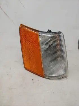 84687HH34 ORIGINAL JEEP OEM Right Passenger Corner Light Park #2
