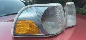 13447618 VOLVO Marker Corner Parking Turn Signal Light Lamp #2 13447618 VOLVO Marker Corner Parking Turn Signal Light Lamp #2
