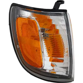 14514136 TOYOTA Corner Parking Light Marker Turn Right