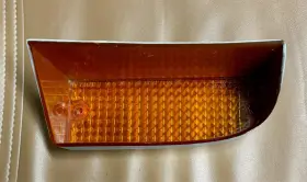 3403099 PLYMOUTH Left Lh Front Amber Parking Light Lens Fury
