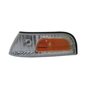 CRSHL02763 Driver Front Parking Marker Lens Housing