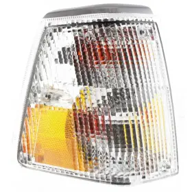 VO92-Z8 VOLVO Right Corner Light