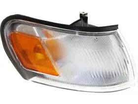 BC16X7 TOYOTA Ap Right Cornering Light Base Trac Dx Ce