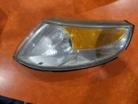 4912572 SAAB Driver Corner Light Lamp Turn Signal Park
