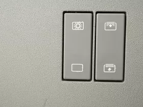 13112205 SATURN Dome Light Interior Lamp Overhead Console #3