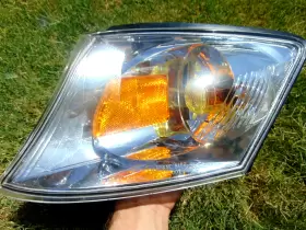 P2015 STANLEY Corner Turn Signal Light Lh Mpv Mazda