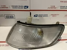 210-20537 SUBARU Front Driver Corner Light Lamp #2