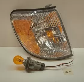 84101FC041 SUBARU Right Passenger Turn Signal Parking Light