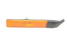 116-58563L TOYOTA Driver Left Front Turn Signal Light Crack